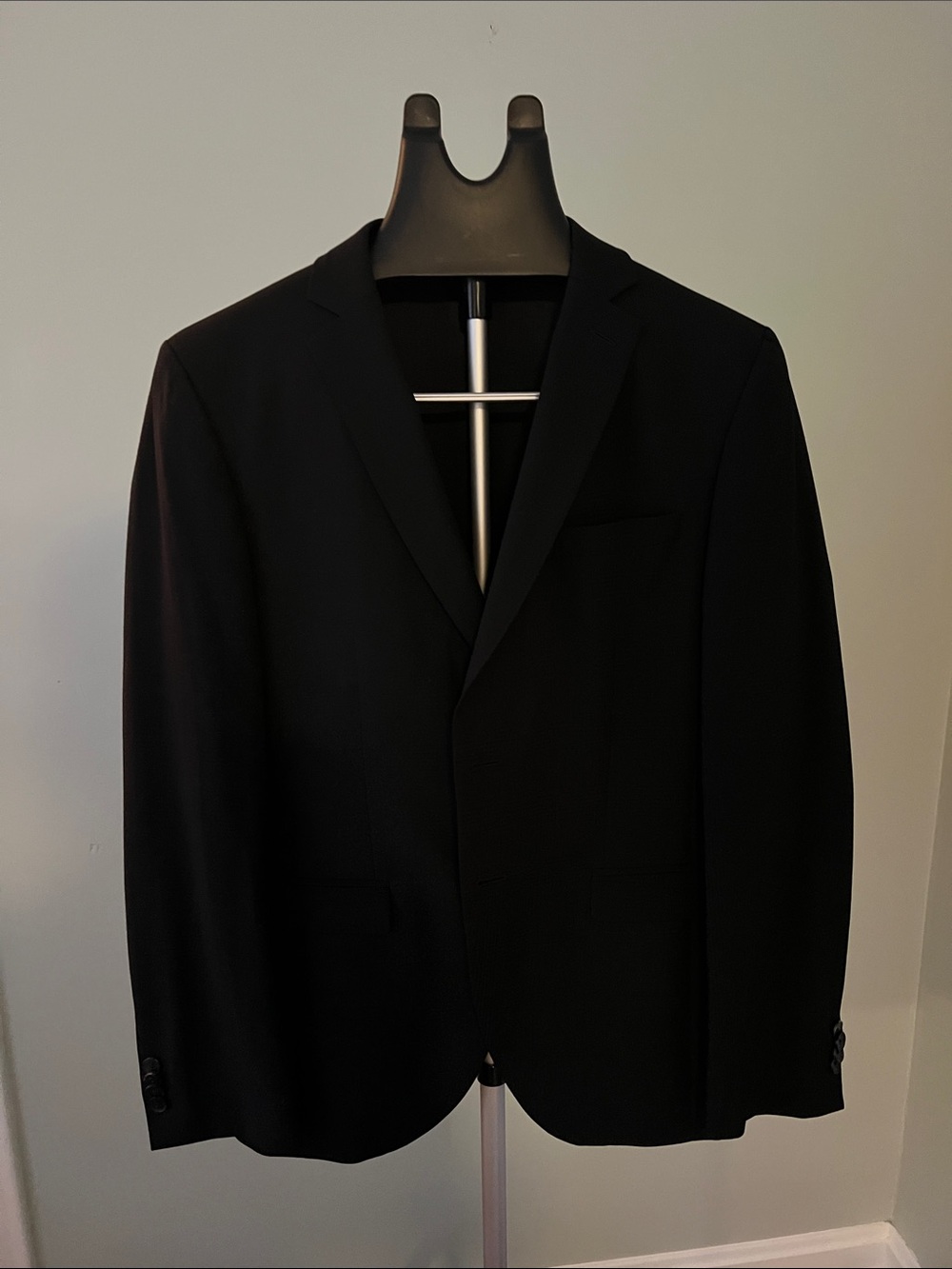 Boss Men's Black Two-Button Suit Jacket